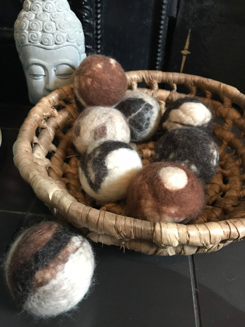 Felted ball bowl decorations
