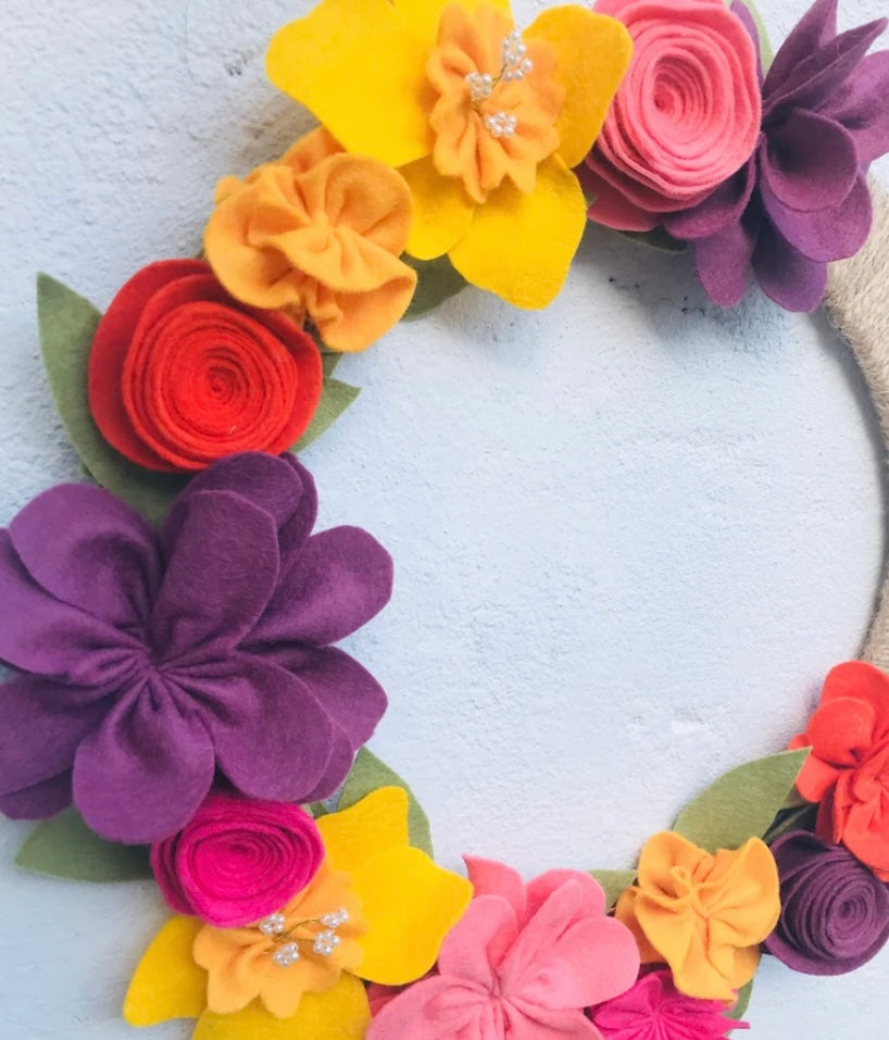 Flower wreath, felt flower wreath, flower button wreath