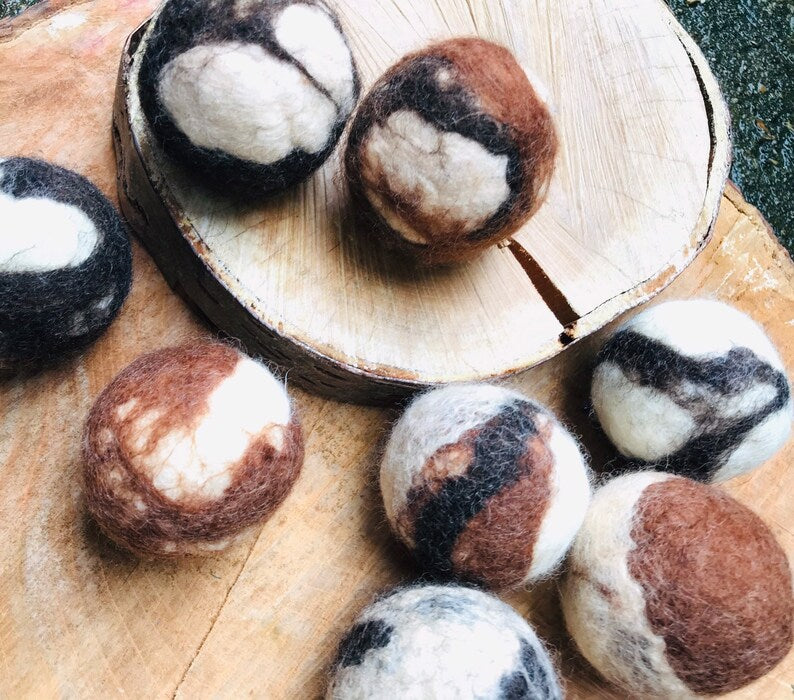 Felted ball bowl decorations