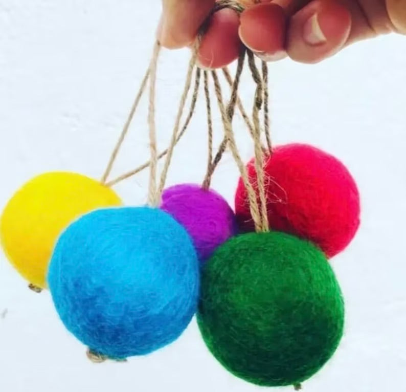 Felt baubles, unbreakable baubles, plastic free baubles