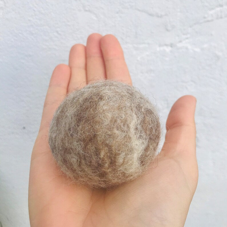 Eco laundry balls, woollen eco dryer balls, felt dryer balls