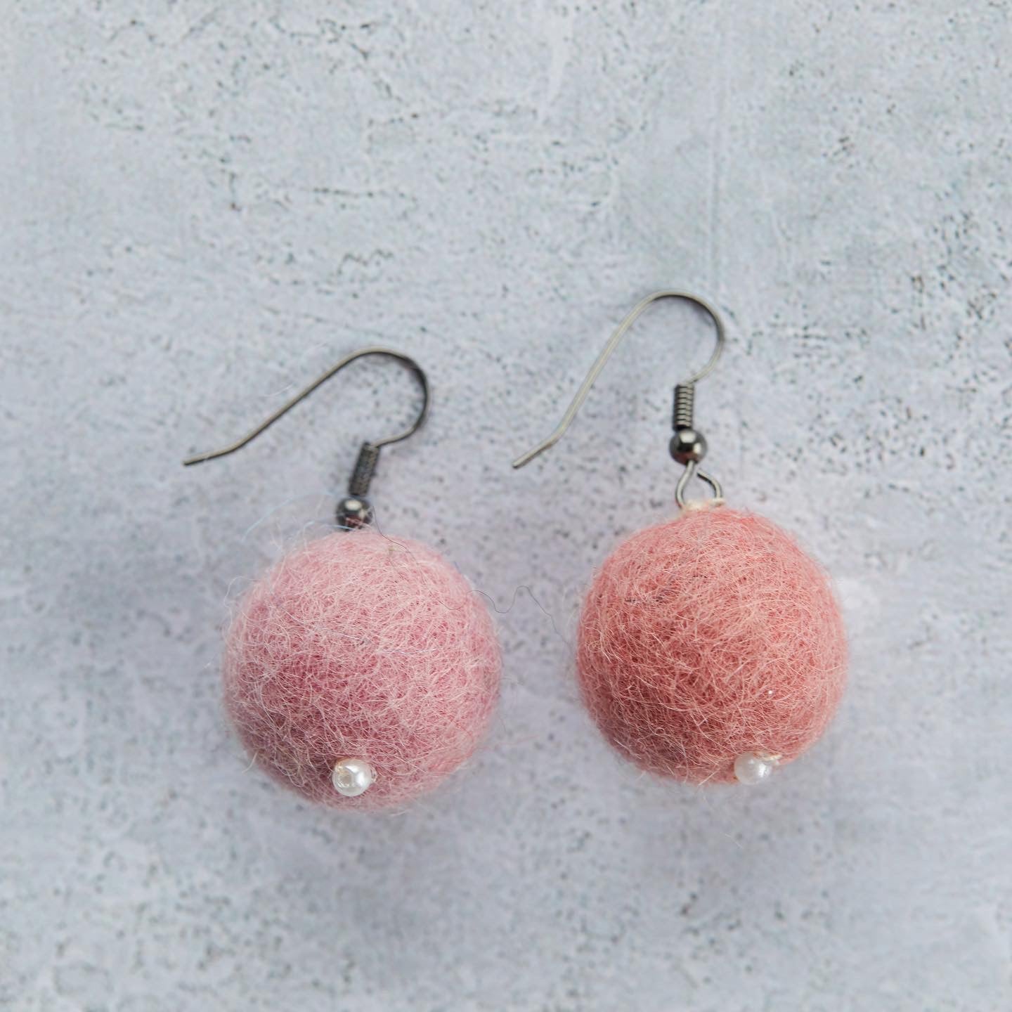 Felted ball earrings