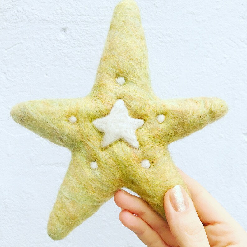 Felted Christmas tree star topper