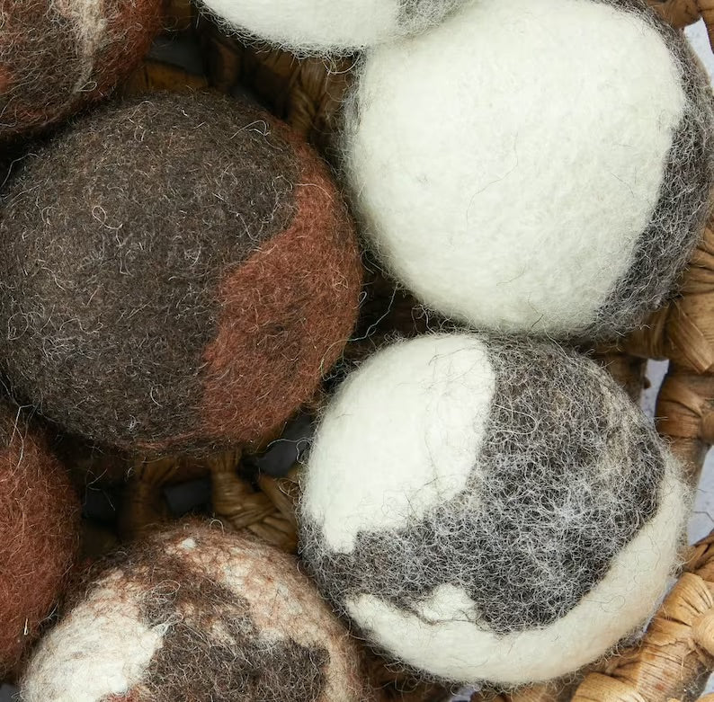 Felted ball bowl decorations