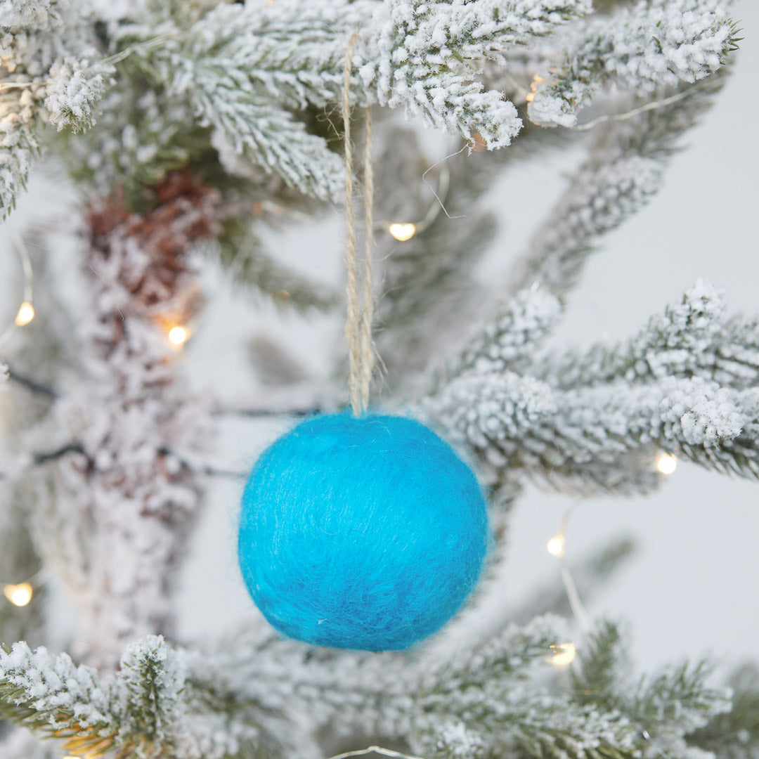 Felt baubles, unbreakable baubles, plastic free baubles