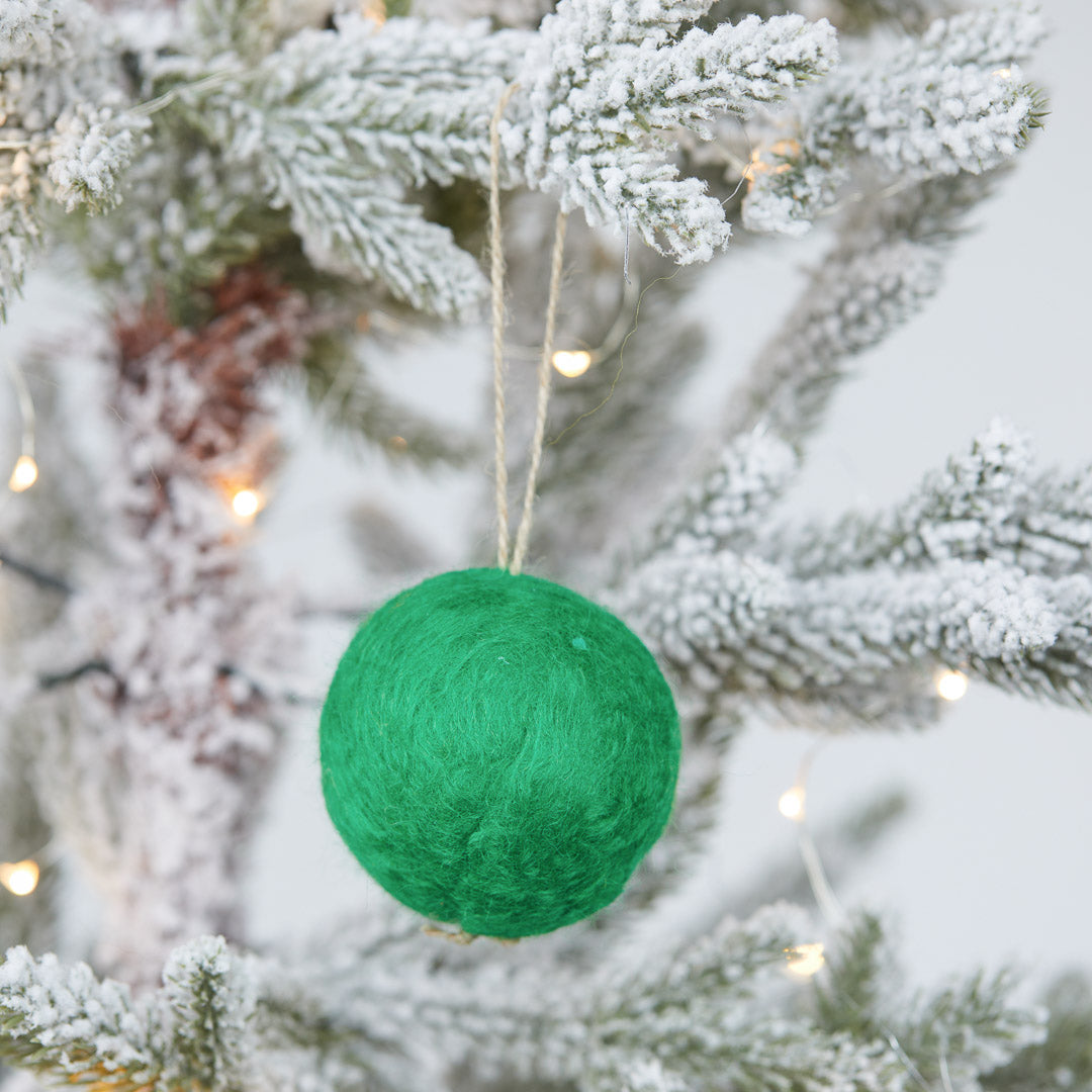 Felt baubles, unbreakable baubles, plastic free baubles